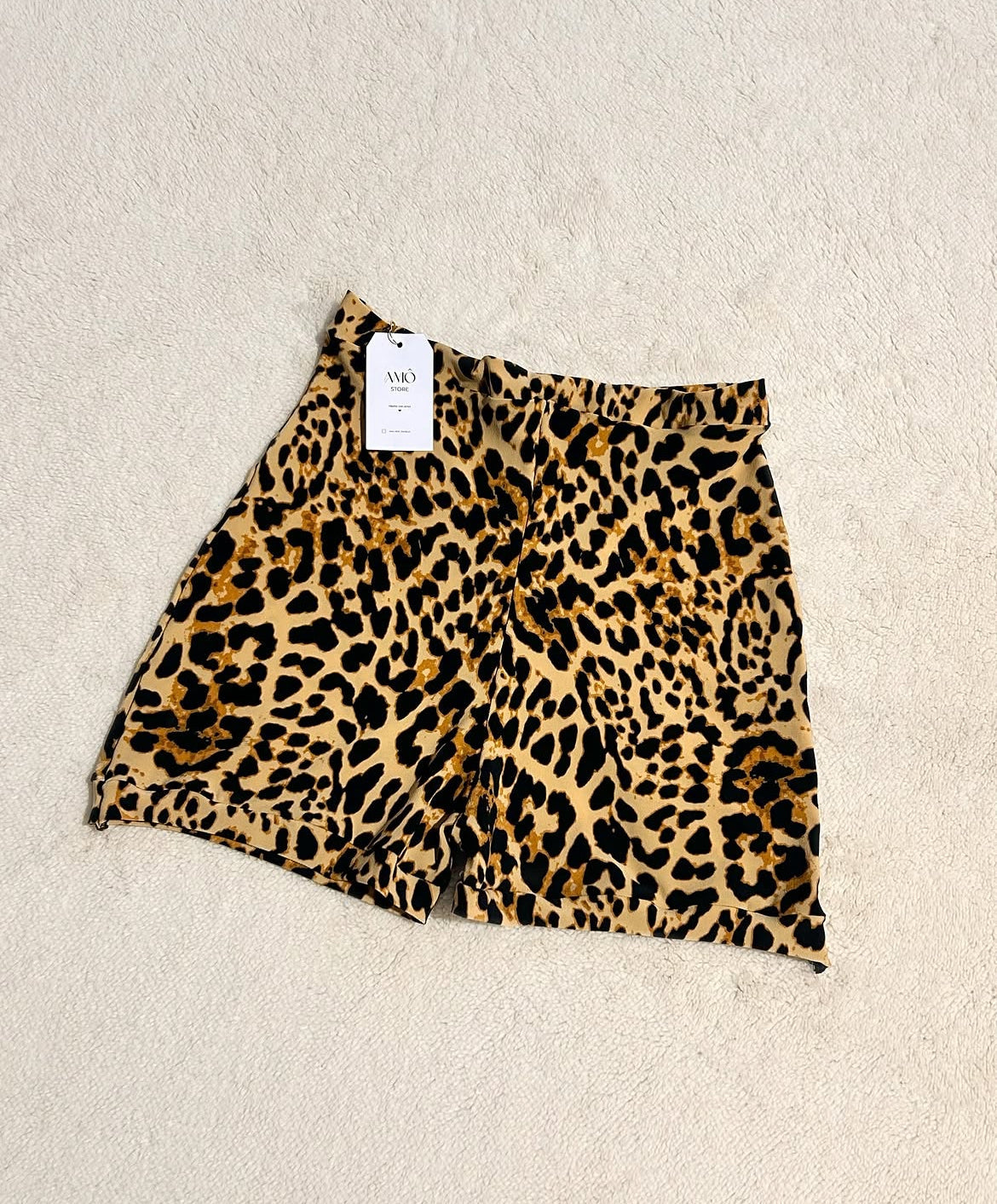 Short animal print